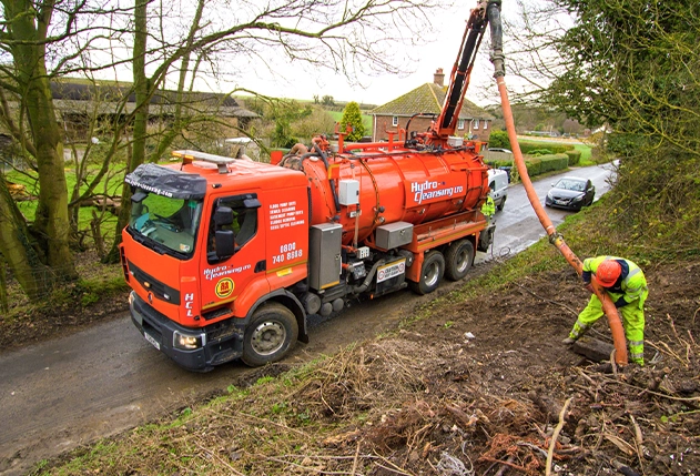 Hydro Cleansing - London Drainage Experts - Gully - Image 6